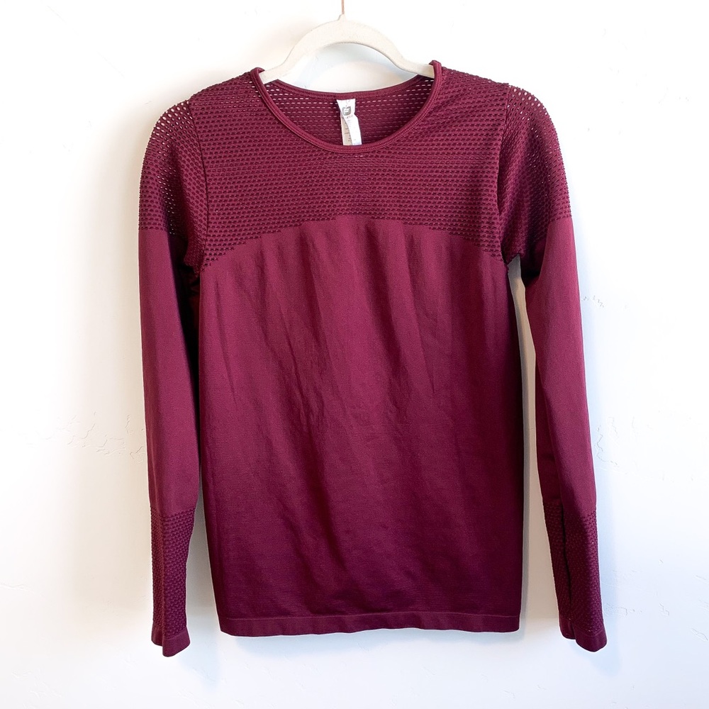 Fabletics Musetta Seamless Mesh Long Sleeve Shirt - Picture 3 of 8